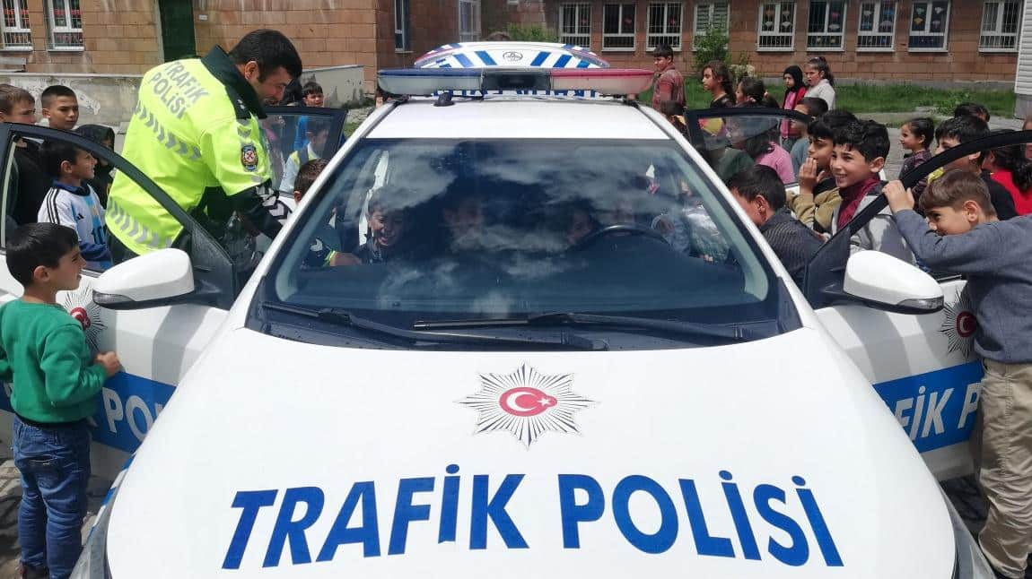 trafik polislerimiz okulumuzda